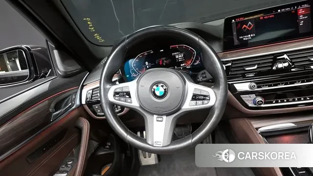 BMW 5 Series (G30) 2020 Серый из Кореи, фото 4