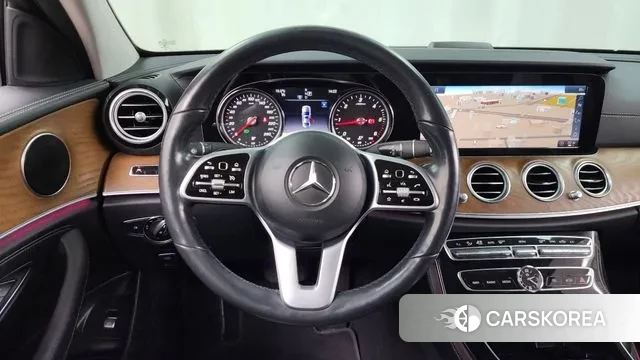 Mercedes-Benz E-Class W213 2019 Черный из Кореи, фото 4