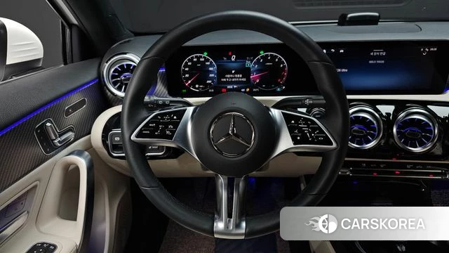 Mercedes-Benz A-Class W177 2024 Белый из Кореи, фото 4