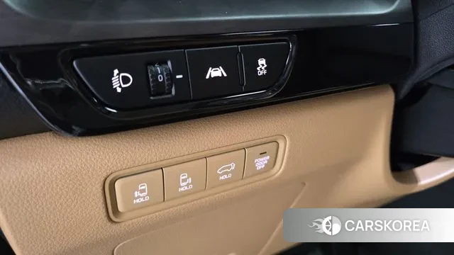 Kia Carnival 4th generation 2022 Белый из Кореи, фото 4