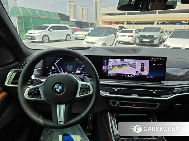 BMW X7 (G07) 2026 Черный из Кореи, фото 4