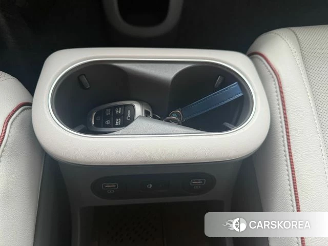 Hyundai Ionic 5 2022 Белый из Кореи, фото 4
