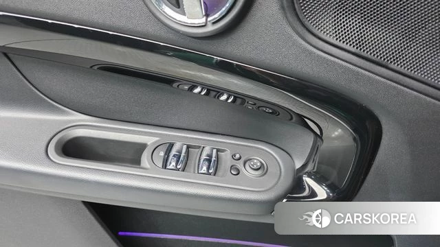 Mini Cooper Countryman 2022 Зеленый из Кореи, фото 4