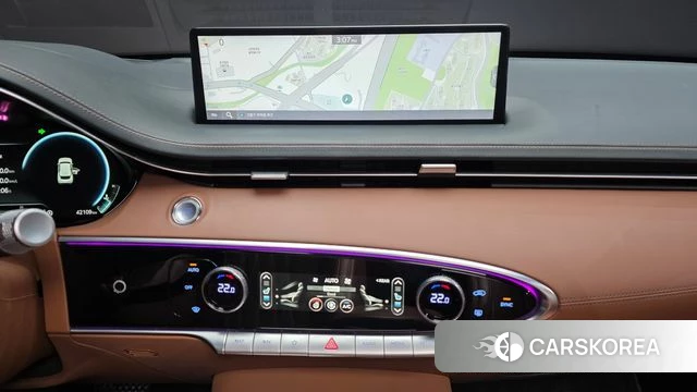 Genesis GV70 2023 Серый из Кореи, фото 4