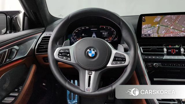 BMW 8 Series (G15) 2024 Серебристо-серый из Кореи, фото 4