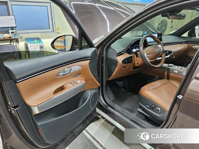 Genesis GV70 2022 Фиолетовый из Кореи, фото 4