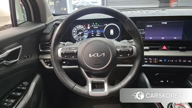 Kia Sportage 5th Generation 2023 Белый из Кореи, фото 4