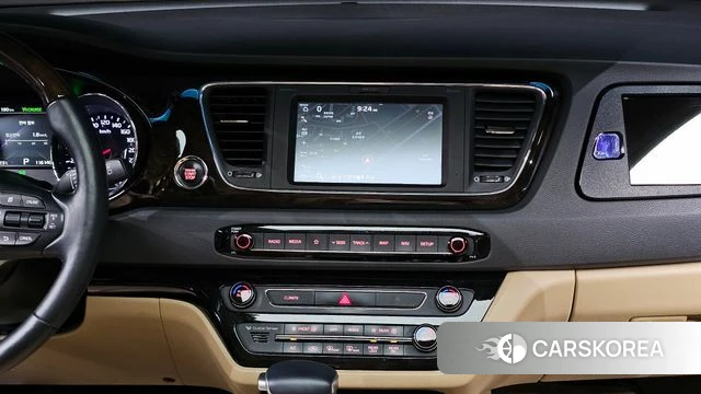 Kia The New Carnival 2019 Белый из Кореи, фото 4