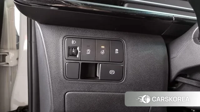 Hyundai Staria 2021 Белый из Кореи, фото 4