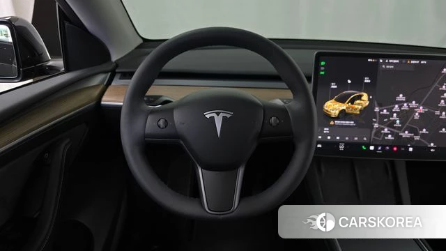 Tesla Model Y 2024 Черный из Кореи, фото 4