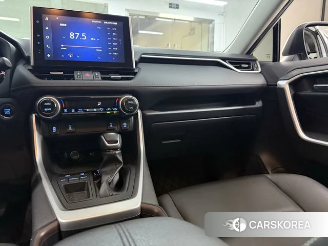Toyota RAV4 Rongfang 2023 Белый из Китая, фото 4