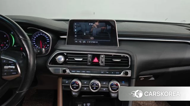 Genesis G70 2018 Черный из Кореи, фото 4