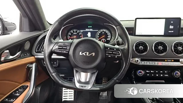 Kia Stinger Meister 2023 Серебряный из Кореи, фото 4