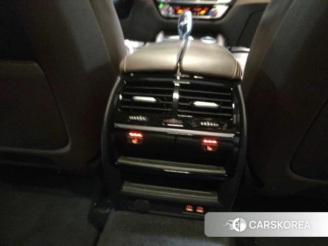 BMW 5 Series (G30) 2020 Серый из Кореи, фото 4