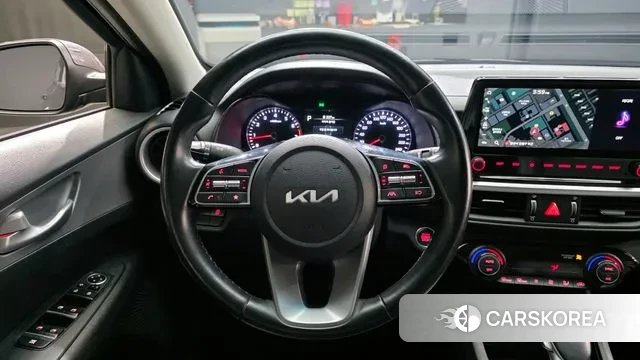 Kia The New K3 2nd generation 2023 Серый из Кореи, фото 4
