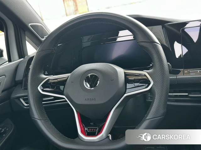 Volkswagen Golf GTI 2022 Белый из Китая, фото 4