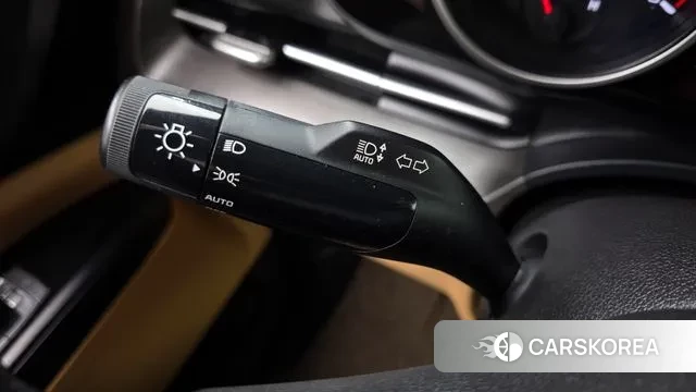 Kia Carnival 4th generation 2020 Белый из Кореи, фото 4