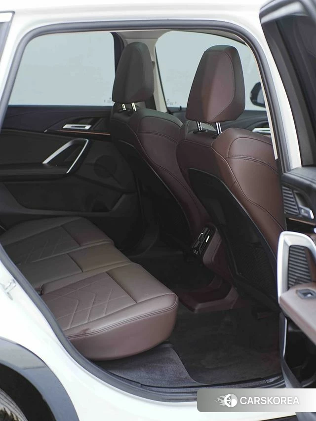 BMW X1 2024 Белый из Китая, фото 4