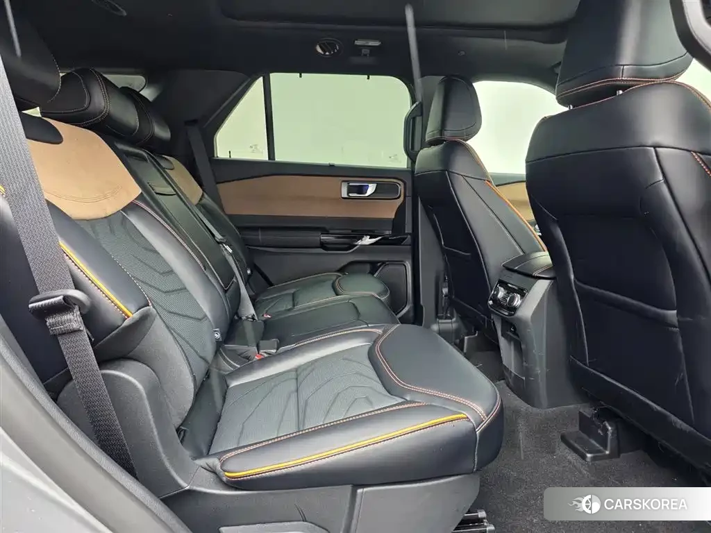 Ford Explorer 2025 Silver/gray из Китая, фото 4