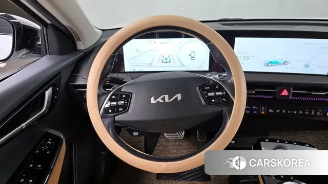 Kia EV6 2022 Белый из Кореи, фото 4