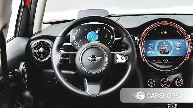 Mini Cooper 2023 Красный из Кореи, фото 4