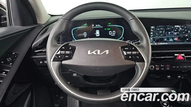 Kia Di Ol Nu Niro 2022 Черный из Кореи, фото 4