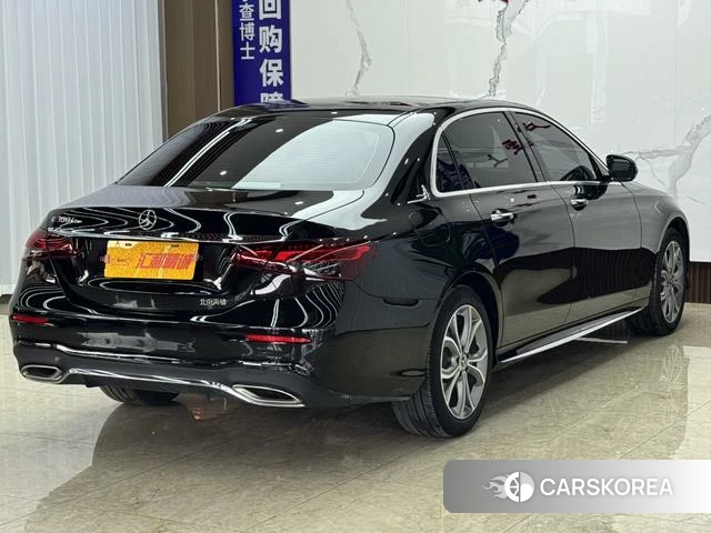 Mercedes-Benz E-class 2021 Черный из Китая, фото 4