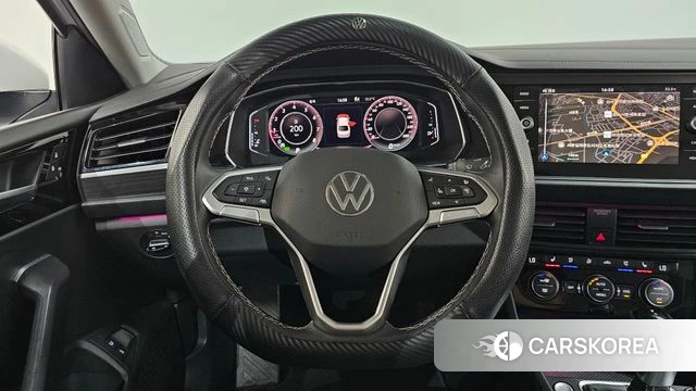 Volkswagen 7th Generation of Jetta 2022 Белый из Кореи, фото 4