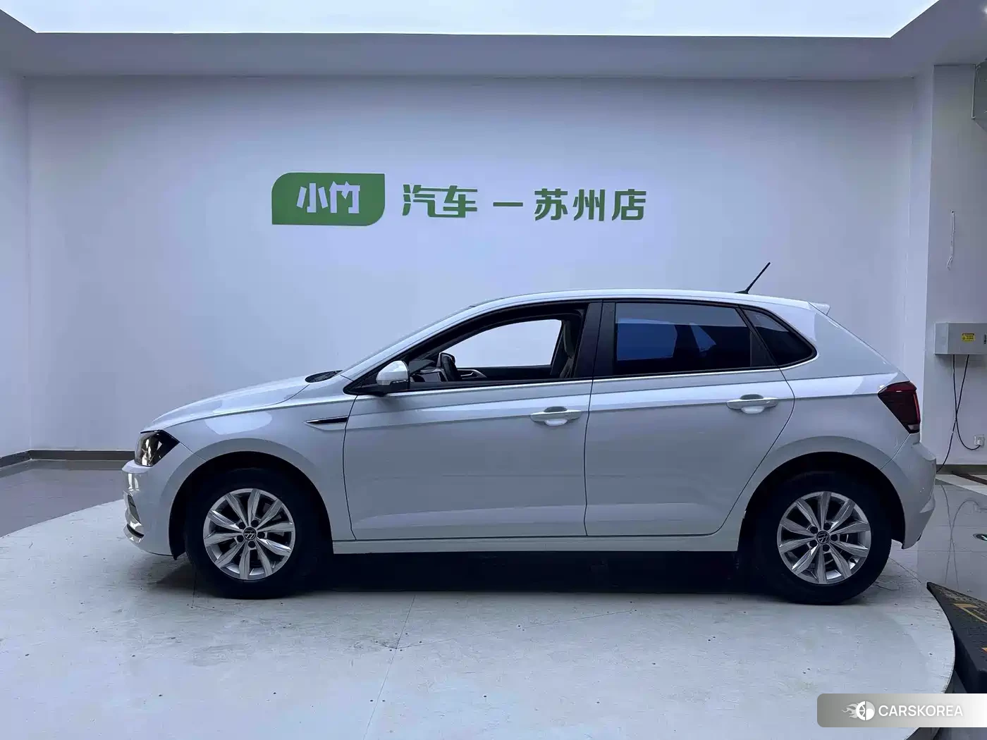 Volkswagen Polo 2024 Белый из Китая, фото 4