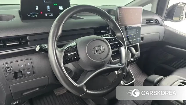 Hyundai Staria 2022 Белый из Кореи, фото 4