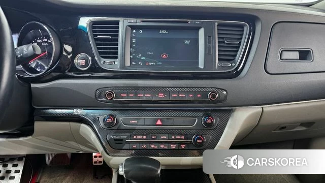 Kia All New Carnival 2018 Черный из Кореи, фото 4