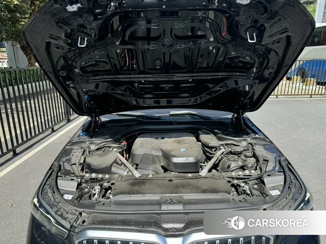 BMW 5 series 2024 Черный из Китая, фото 4