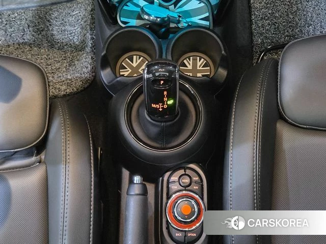 Mini Cooper S 2019 Серебристо-серый из Кореи, фото 4