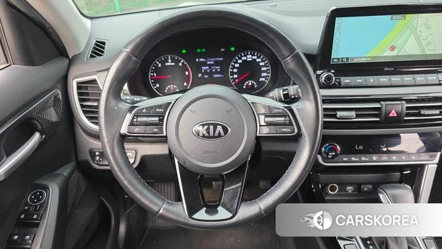 Kia Seltos 2021 Белый из Кореи, фото 4