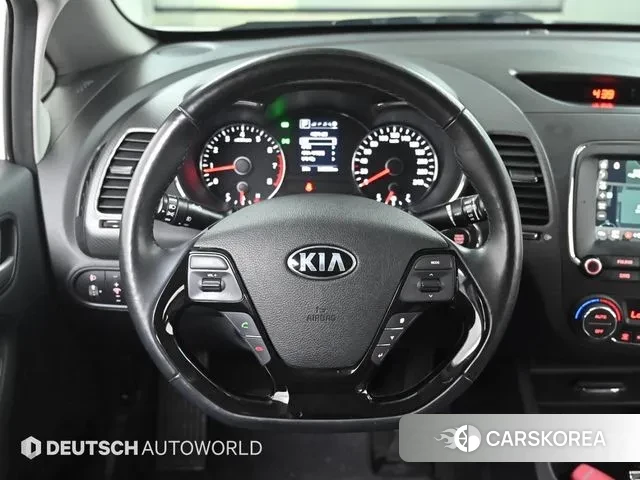 Kia The New K3 2018 Белый из Кореи, фото 4