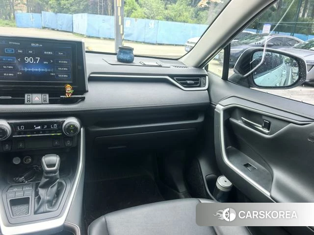 Toyota RAV4 Rongfang 2021 Белый из Китая, фото 4