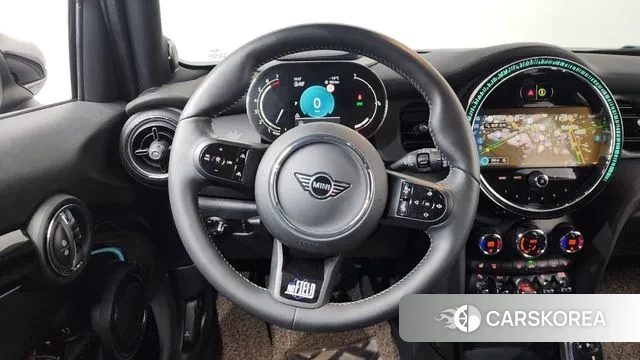 Mini Cooper S 2024 Серебряный из Кореи, фото 4