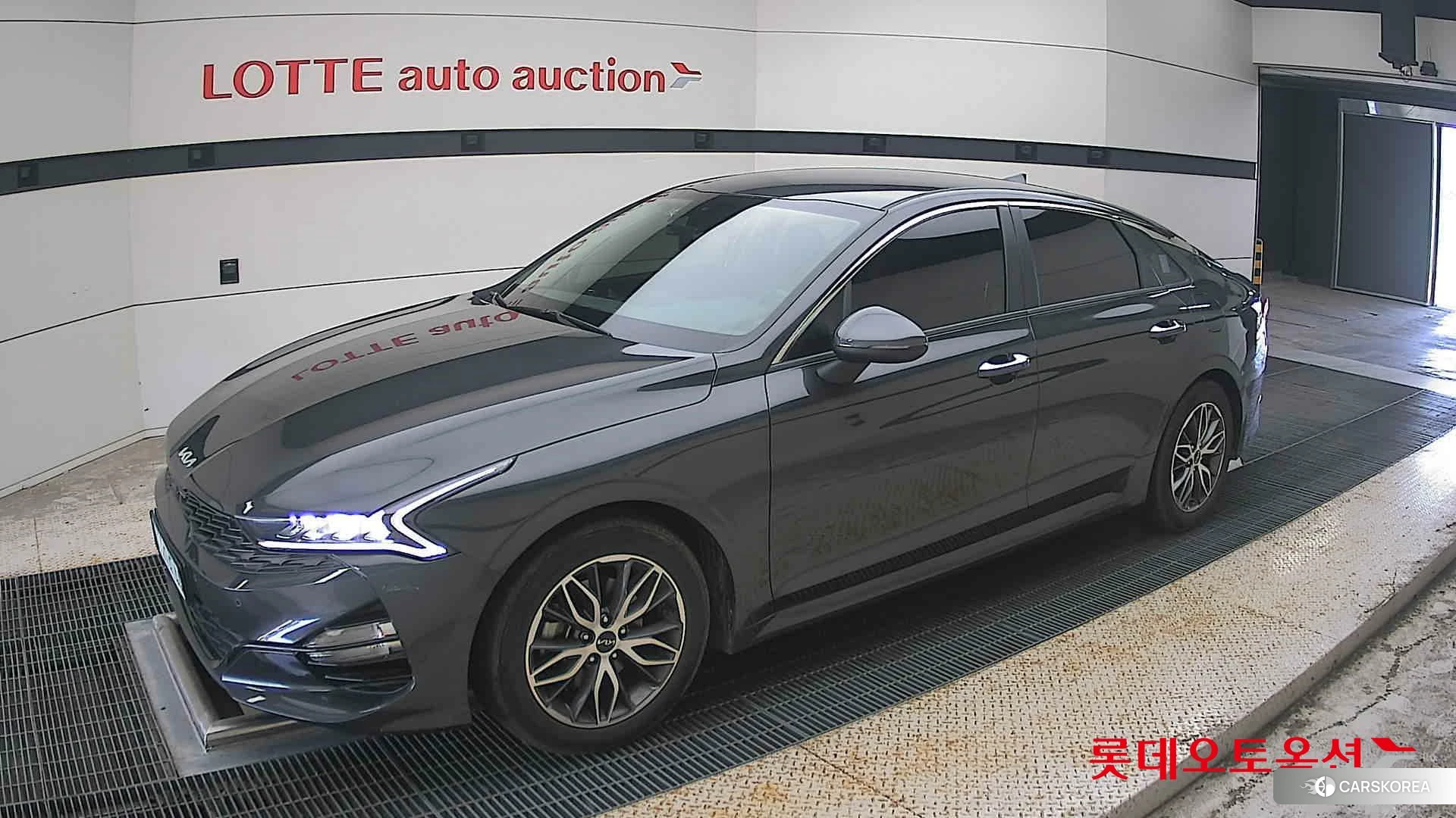 Kia K5 2022 Interstellagray из Кореи, фото 4