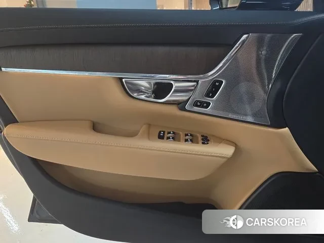 Volvo S90 2024 Белый из Кореи, фото 4