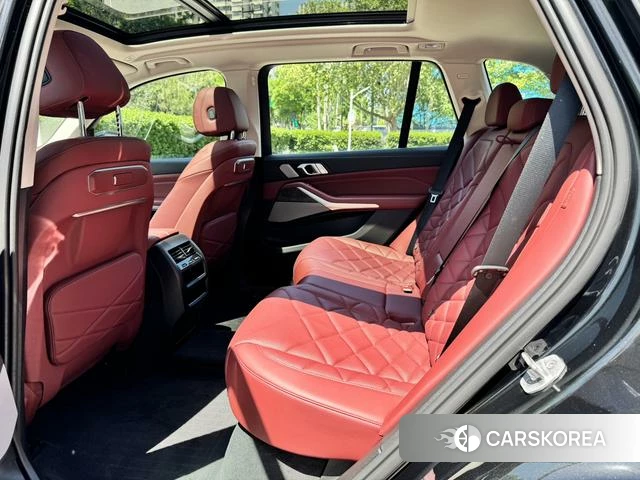 BMW X5 2025 Черный из Китая, фото 4
