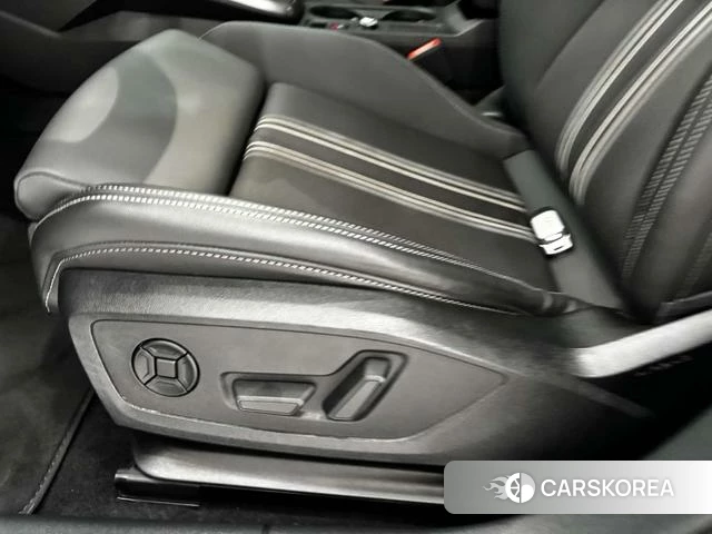 Audi A3 2024 Белый из Китая, фото 4