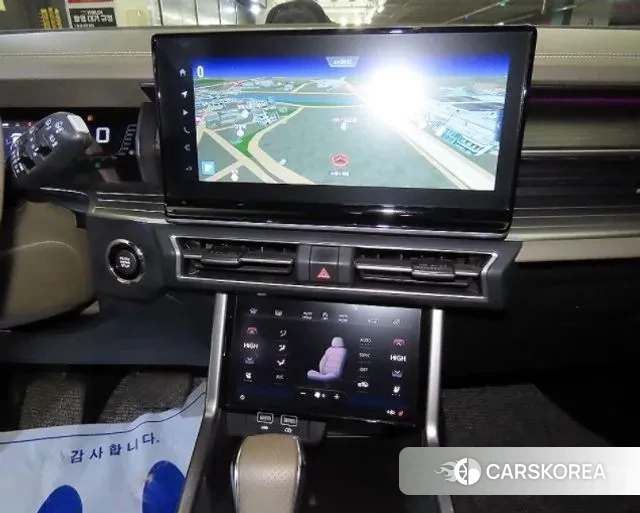 Ssangyong Torres 2023 Темно-зеленый из Кореи, фото 4