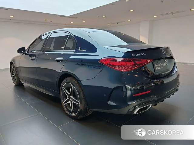 Mercedes-Benz Class C 2023 Зеленый из Китая, фото 4