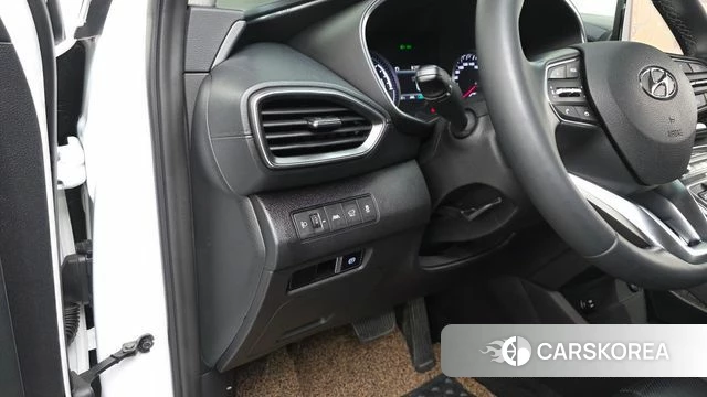 Hyundai The New Santa Fe 2021 Белый из Кореи, фото 4