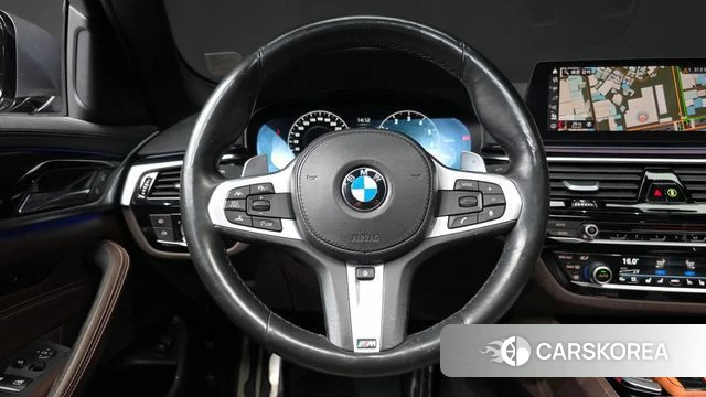 BMW 5 Series (G30) 2019 Серый из Кореи, фото 4