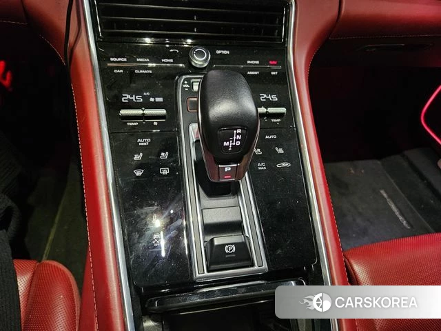 Porsche Panamera (971) 2020 Белый из Кореи, фото 4
