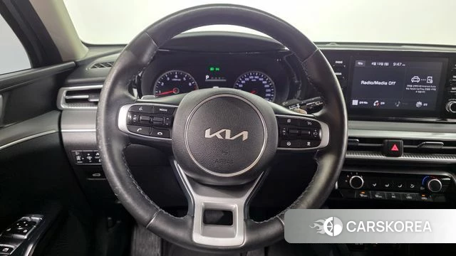 Kia K5 3rd generation 2023 Серый из Кореи, фото 4