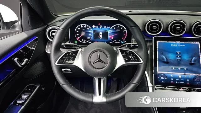 Mercedes-Benz C-Class W206 2024 Белый из Кореи, фото 4