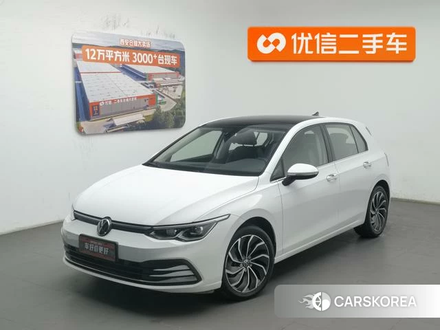 Volkswagen Golf 2022 Белый из Китая, фото 4