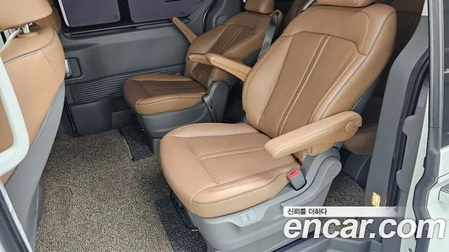Hyundai Staria 2021 Белый из Кореи, фото 4